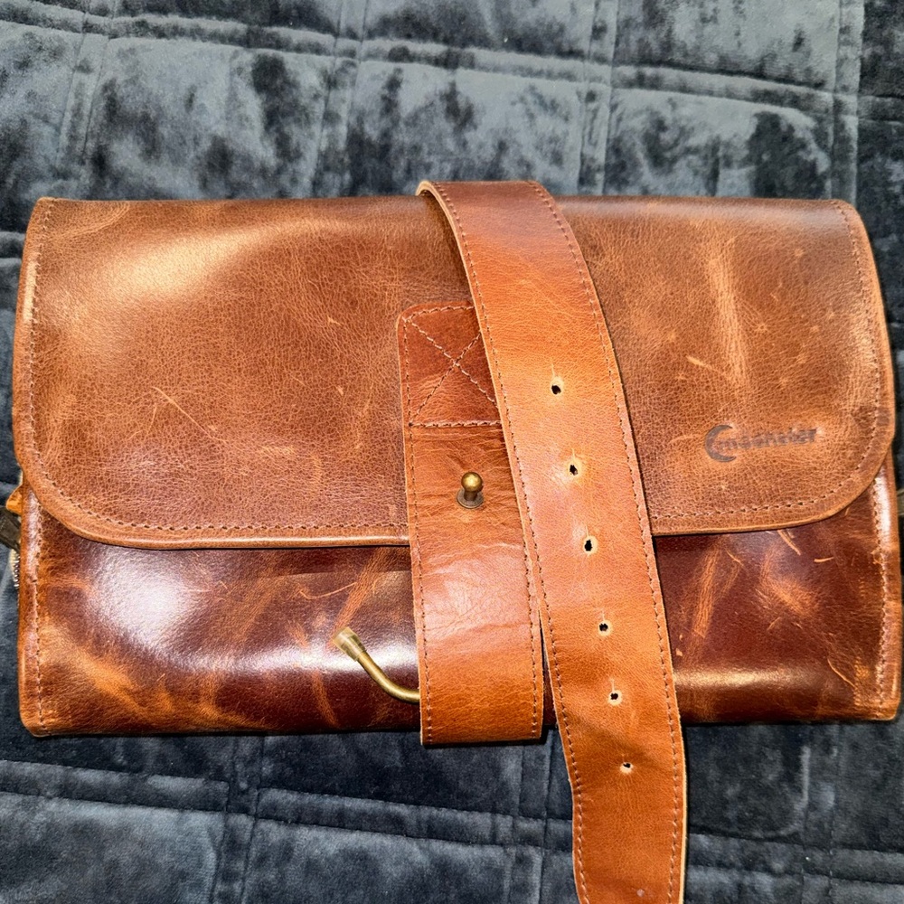 Genuine Leather Brown Men’s hanging travel Bag